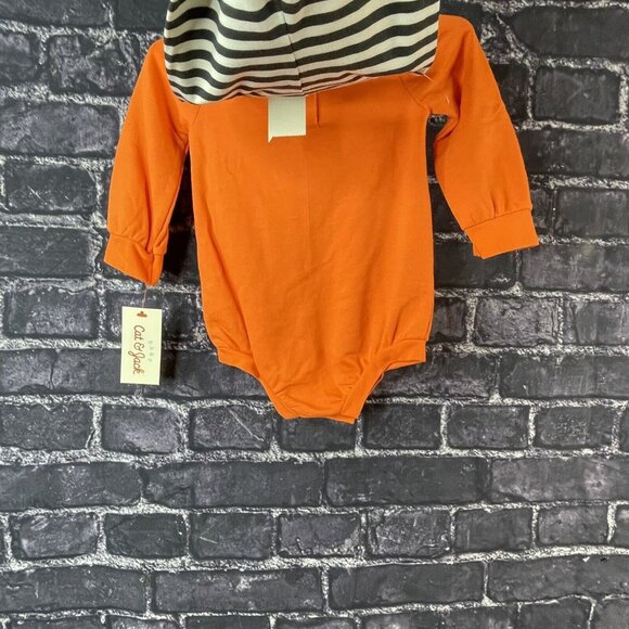 Cat & Jack 12 Months Pumpkin Romper Top & Striped Bottom Set - Picture 8 of 8